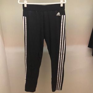 L Adidas tight leggings